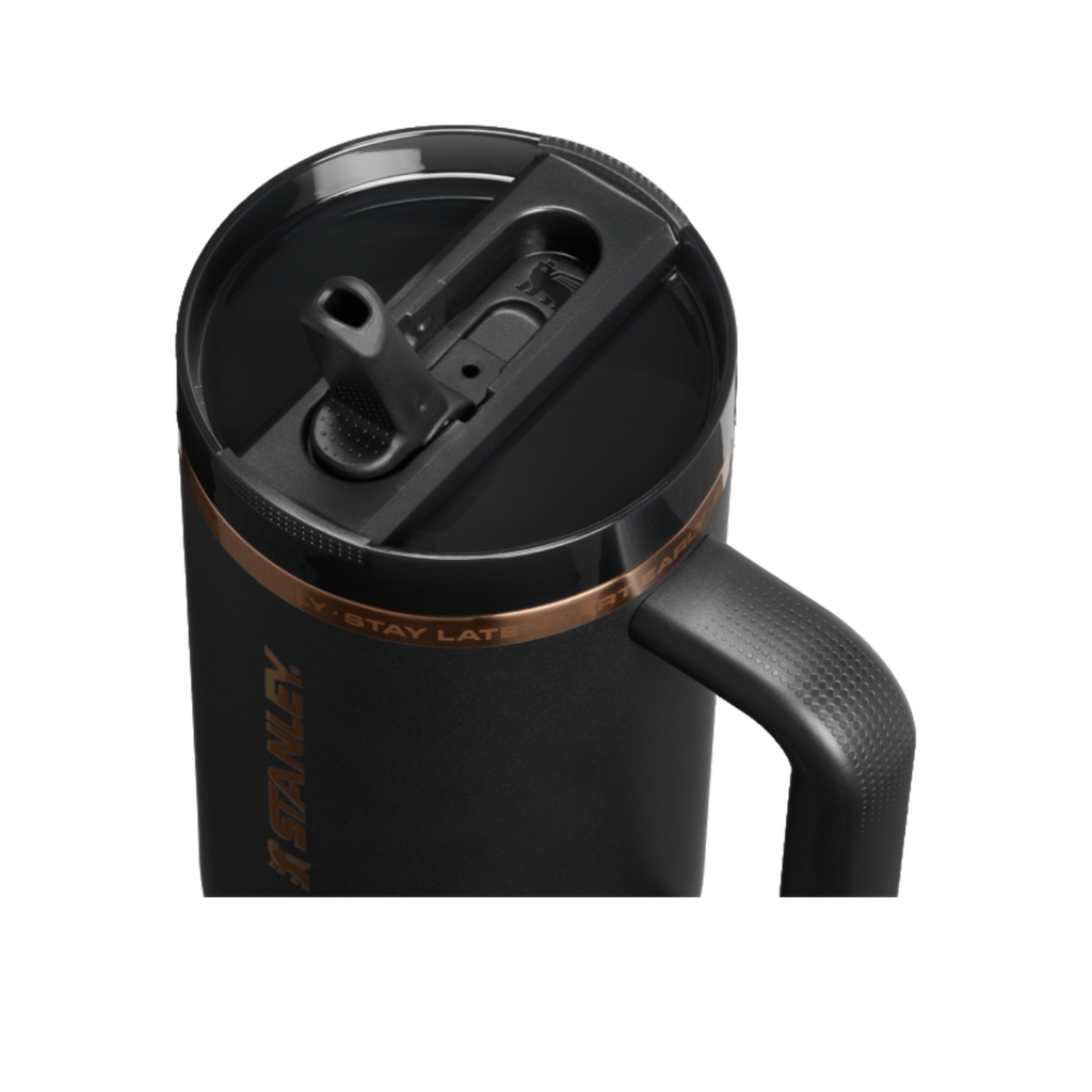 The Messi x Stanley 1913   Quencher® ProTour Flip Straw Tumbler