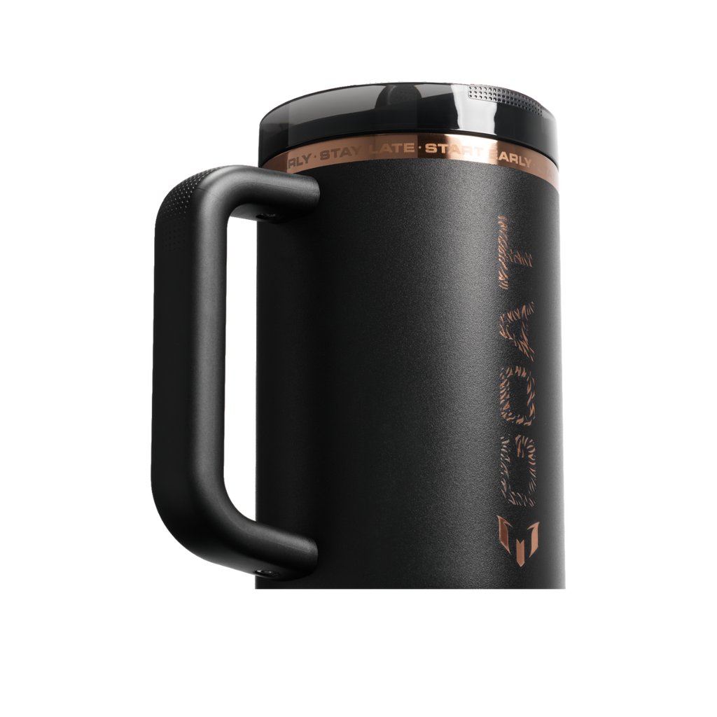 The Messi x Stanley 1913   Quencher® ProTour Flip Straw Tumbler