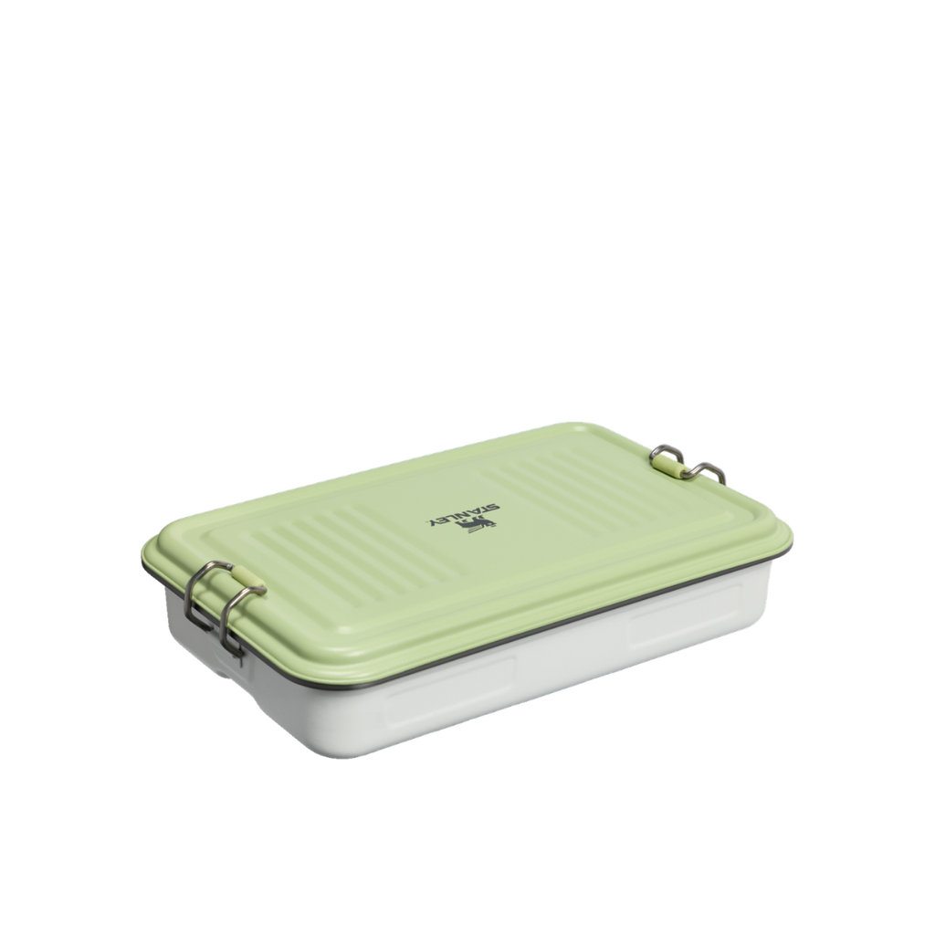 The Stanley 1913 x Nelly Korda  Legendary Useful Box | 1.25 qt