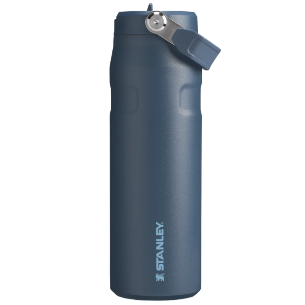 THE ICEFLOW™ AEROLIGHT BOTTLE WITH FLIP STRAW LID
