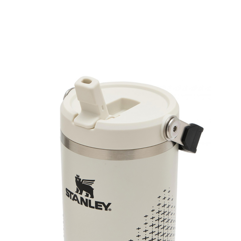 THE ICEFLOW™ FLIP STRAW 2.0 TUMBLER